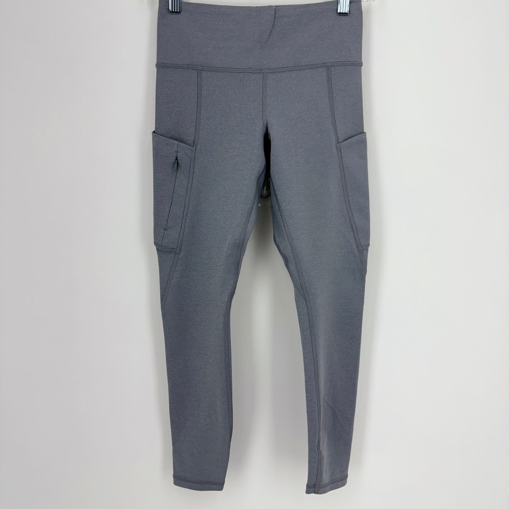 Athleta Cargo Capri Workout Leggings Women XS Gray 210999‎ High Rise Pocket Zip